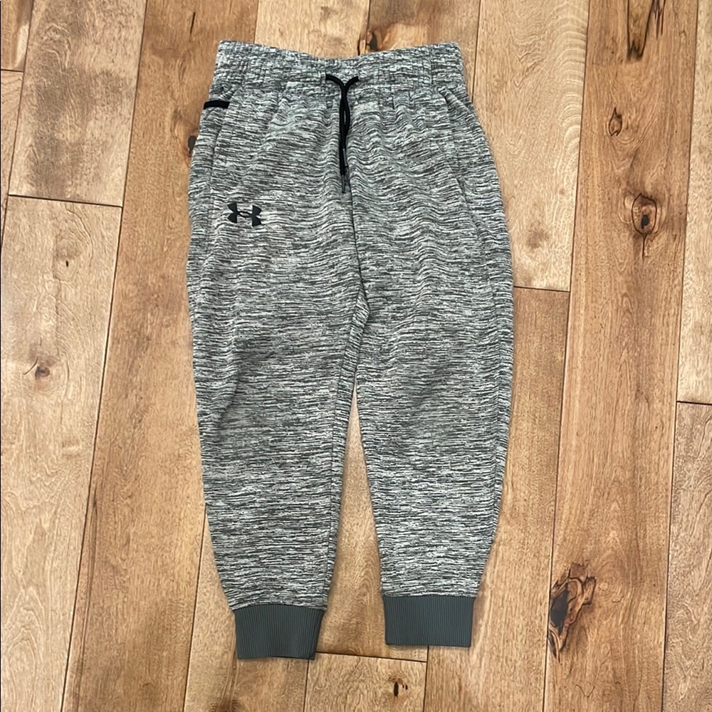 Under Armour boys Gray Jogger Pants